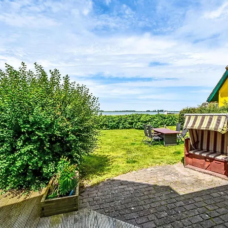 Boddenblick - Eg By Interhome * Vieregge